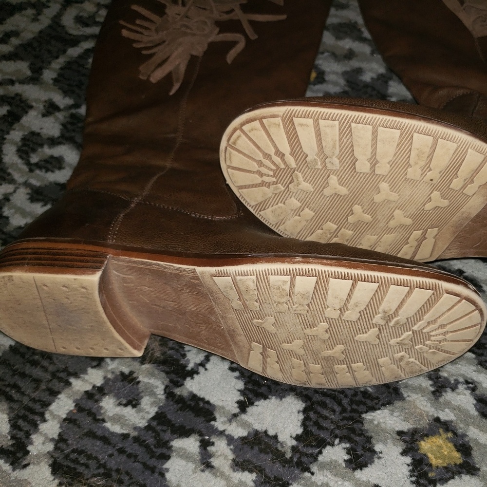 Tassel Riding Boots - Picture 3 of 4